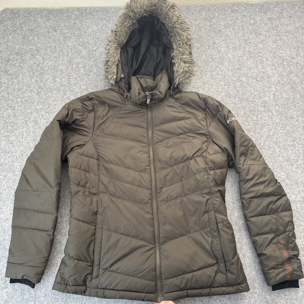 Columbia Puffer Jacket Omni Shade Fur Trim Womens L Gorpcore Apres Ski Cabincore